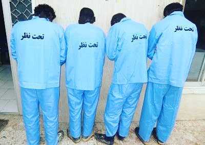 عاملان سرقت از یک باب موبایل فروشی در جیرفت دستگیر شدند